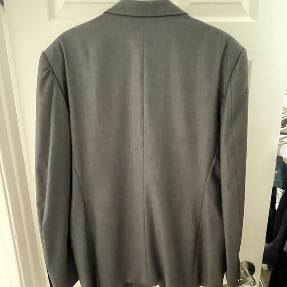 Gorgeous Men's Barneys New York Gray Virgin Wool Blazer Size 44R - Picture 5 of 5